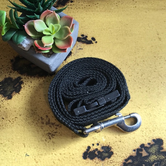 Heavy Duty Adjustable Dog Leash - Picture 1 of 4